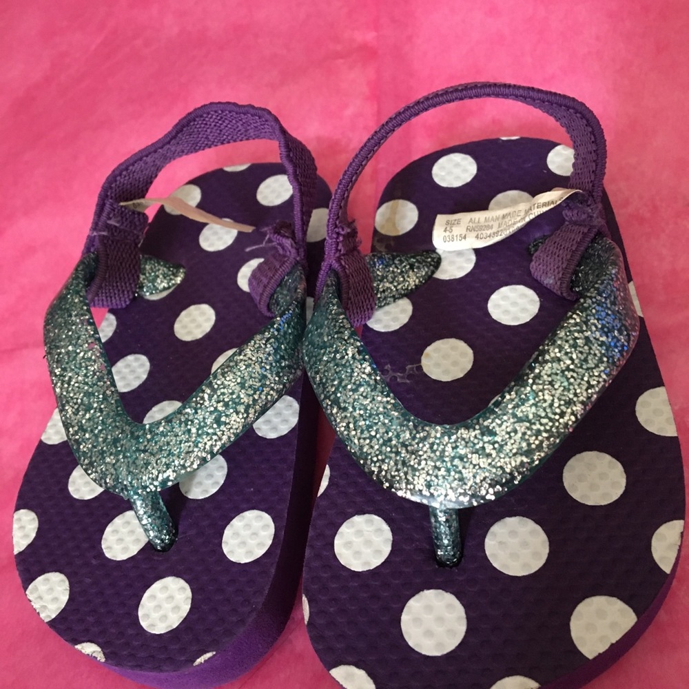 INFANT GIRL’S POLKA DOT SANDALS